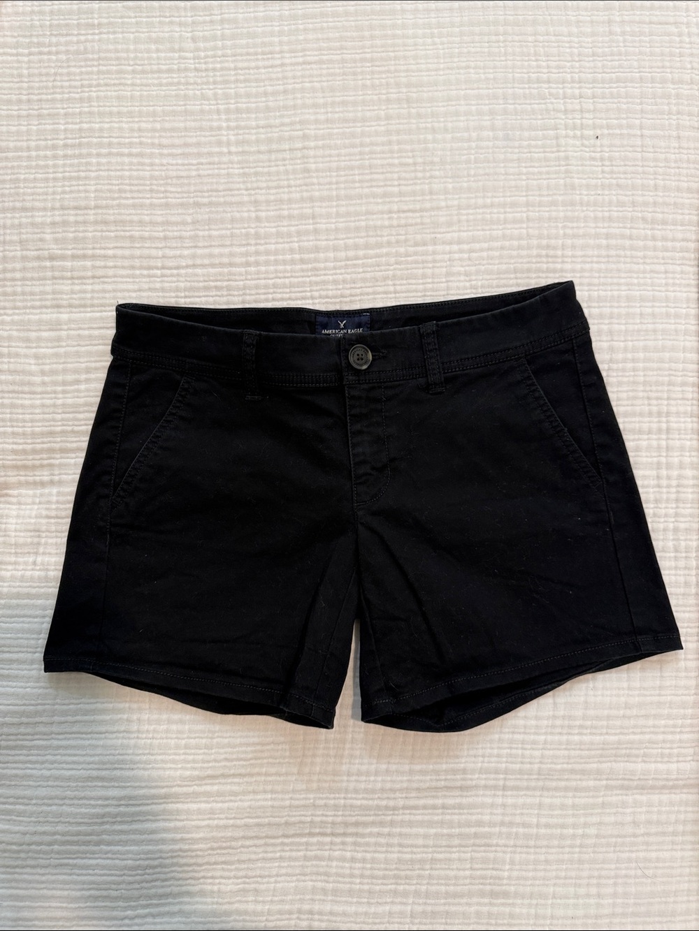 AE Black Midi Style Shorts